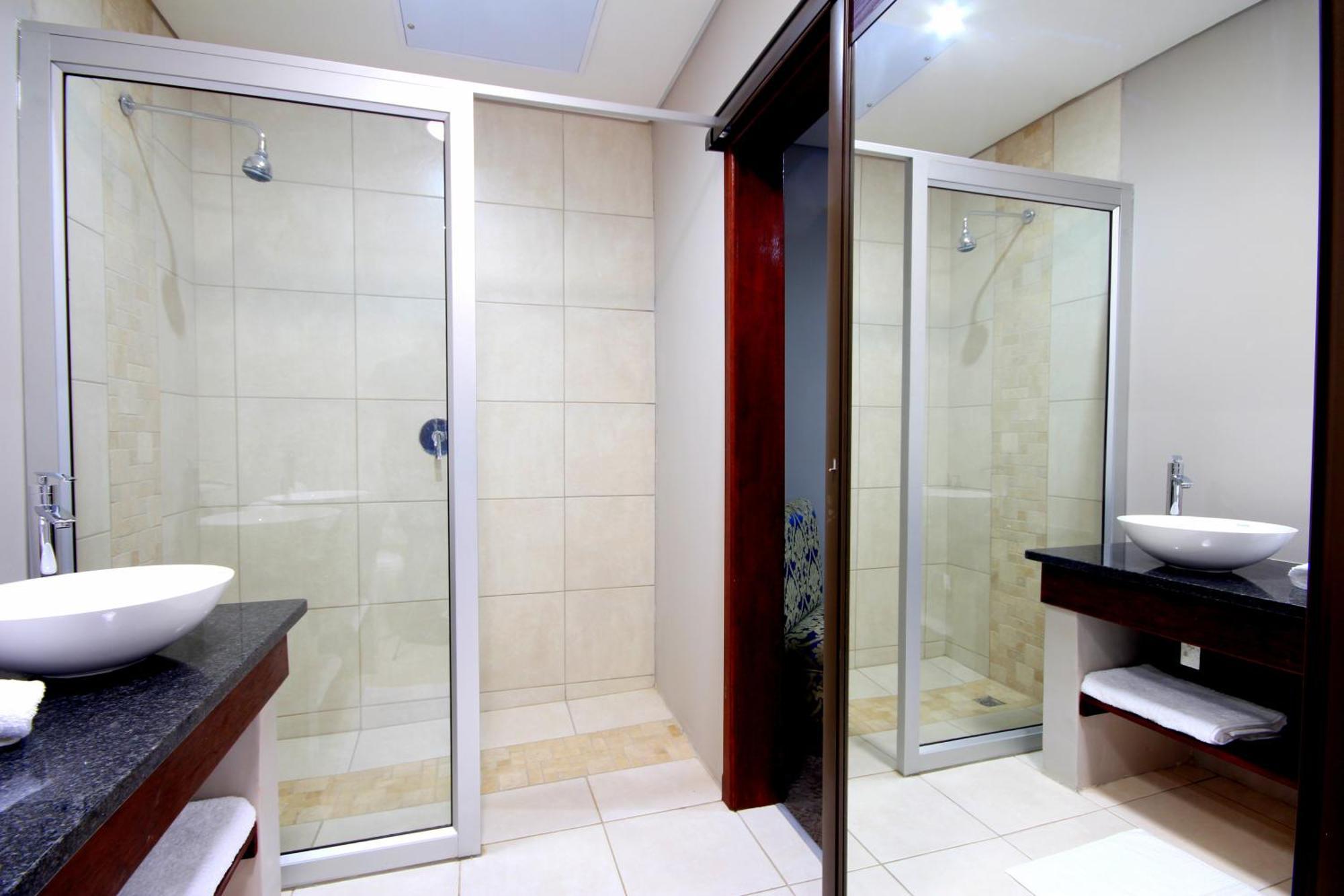 La Villa Spa Mbombela Exterior photo